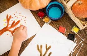 Herbstdeko mit kindern basteln basteln mit kleinkindern herbst herbst im kindergarten. Basteln Mit Kindern Ideen Fur Den Herbst