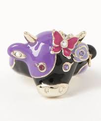 She was named one of the top 5 fashion icons of the decade and in 2009 earned the g. ã‚»ãƒ¼ãƒ« ç‰›ãƒ¢ãƒãƒ¼ãƒ• ãƒªãƒ³ã‚° ãƒªãƒ³ã‚° Anna Sui ã‚¢ãƒŠã‚¹ã‚¤ ã®ãƒ•ã‚¡ãƒƒã‚·ãƒ§ãƒ³é€šè²© Zozotown