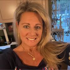 Say hello to the newest babies! We haven't named them yet. They are eating  good. We will bathe them later tonight or tomorrow. They feel so much  better already ❤️