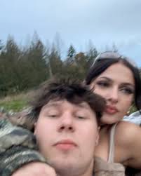 What a year., -, -, -, -, -, #gym #lifestyle #gymlifestyle #vancouver #bc  #mybeautifulgirlfriend #change #peace #lowermainland