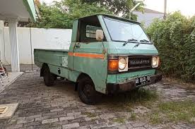 Five vi sendiri memang kini sedang belajar pakai cadar. Tampang Boleh Jadul Tapi Harga Pikap Lawas Daihatsu Ini Setara Avanza Pikiran Rakyat Com