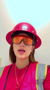 Scarletlovely2 Construccion Girl