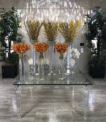 On Bravo S Real Housewives Of Orange County Viewers Are Gifted With A Front Row View To Heather Dubrow Heather Dubrow House Fall Table Decor Home Design Decor