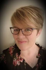 Heidi Melvin's Instagram, Twitter & Facebook