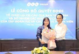 Số 488 đường trần phú, phường cẩm thuỷ, thị xã cẩm phả, tỉnh quảng ninh. Cá»±u Pho Tá»•ng Giam Ä'á»'c ThÆ°á»ng Trá»±c Sunshine Group Ä'áº§u Quan Cho Flc