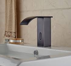 Choose the bathroom sink faucet that is right for you. Chichester Touchless Oil Rubbed Bronze Bathroom Sink Faucet With Motion Sensor Funitic