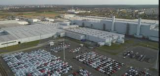 En 2019, la empresa produjo allí más de 263.000 vehículos de sus diferentes marcas. Sigue Expandiendose El Grupo Psa Anuncio Que Fabricara Utilitarios Grandes En Polonia 16 Valvulas
