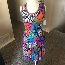 Lularoe Tropical Colorful Banana Leaves Nicki Boutique