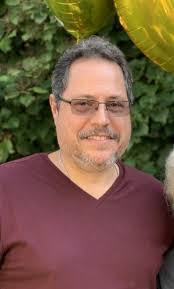 Luis Martir's Instagram, Twitter & Facebook