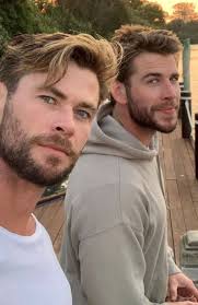 Karl Holiday Proves Byron Bay Is Overcooked In 2020 Liam Hemsworth Hemsworth Chris Hemsworth