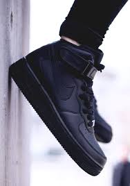 Obsessed What I Love About This Shoe Is The Four Tones Of The Colour Gives It The Slang Of Shoes Goals I Thi Fashion Shoes Nike Shoes Women Nike Free Shoes