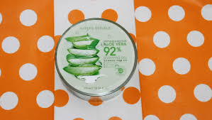 Aloe vera gel moisturizing skin care moisturizers. Review Nature Republic Aloe Vera 92 Soothing Gel A Vanity Table