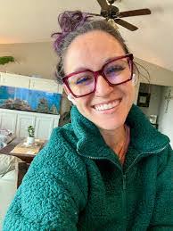 Kira Pierce's Instagram, Twitter & Facebook