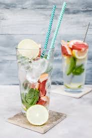 Un Cocktail Sans Alcool Facile A Faire Pour Epater Les Enfants Ou Les Personnes Ne Buvan Cocktail Sans Alcool Cocktail Sans Alcool Facile Recettes A Base D Eau