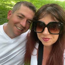 What places are there to eat at Krakow Airport?