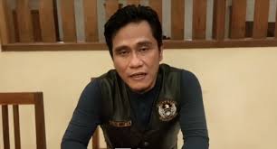 3 gus miftah menuntun deddy corbuzier menjadi mualaf. Orasi Kebangsaan Di Gereja Alasan Ateis Belanda Dibimbing Syahadat Oleh Gus Miftah Okezone Nasional