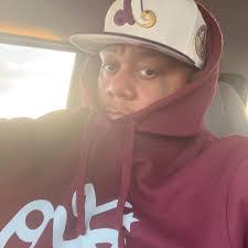 Avontae Smith's Instagram, Twitter & Facebook