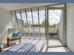 In der dritten etage gelegenes und mit 2 großen balkonen zur westseite im olympiadorf ausgerichtetes objekt. 3 Zimmer Wohnungen Oder 3 Raum Wohnung In Munchen Mieten