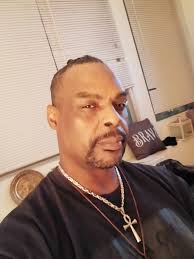 BROWN IS THE NEW BLACK 🧸🤎🫶🏼🎄❄️☃️🛒🧤🧣