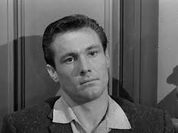 Actor William Smith has passed. I remember him best from the movie Grave Of  The Vampire. He was also in an episode of Kolchak: The Night Stalker.