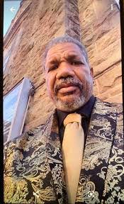 Earl Marie's Instagram, Twitter & Facebook