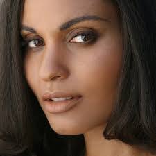 Kerri Yoder's Instagram, Twitter & Facebook