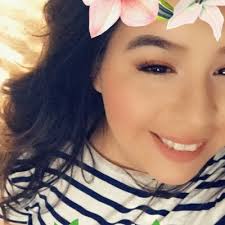 Esther Rene's Instagram, Twitter & Facebook