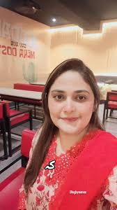 Pakistan's Largest 1-Meter Pizza for Rs 2500 in Lahore