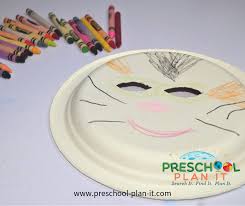 The animals, the colors, the sounds, the imagination … it all makes for a very creative and educational atmosphere. Circus Theme