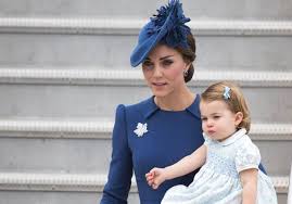 The duchess of cambridge can't stop wearing the print during her tour of ireland. Robe Kate Middleton Les Plus Belles Robes De Kate Middleton Elle