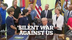Golf icon warns kids at White House of 'silent war' against the US