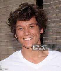 Kyle Monroe's Instagram, Twitter & Facebook