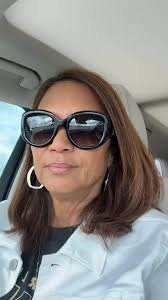 Lisa Blakes (@ladylisablakes) • Instagram photos and videos