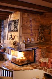 Cheminee Rustique Hotte Vieux Bois Chalet Design Fur Zuhause Rustikales Haus Rustikale Landhauser