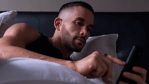 Porn vs. Personal Development (The Battle of Dopamine) - NelsonQuest.com