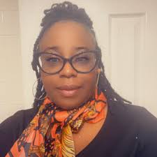 I did a thing! 1st time winter almost spring sowing in these milk jugs.  Garden cart from Costco. I'll make a video soon🫶🏾🙌🏾💚❤️😁 #seedsowing  #wintertime #springtime #springgarden #seedstarting #containergarden  #gardenherbs #milkjug #costco