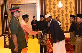 Little house in the big woods. Ministry Of Foreign Affairs On Twitter Somalia S Ambassador To Malaysia Abukar Abdi Osman Has Delivered His Credentials To King Abdul Halim Mu Adzam Shah December 02 2016 Https T Co Qxownbgsl5