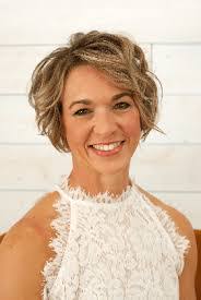 Tara Prater's Instagram, Twitter & Facebook