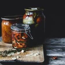 Le B A Ba Des Conserves En Bocaux Aussi Bain Marie Four Rillettes Sardines Beurre Citrons Piment Coriandre Comp Conservation Des Aliments Alimentation Bocaux