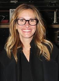 10 celebrities who didn't graduate college