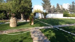 Bahçelerdeki yıpranmış çimleri kaldırıp hazır rulo çimleri kullanmak istiyorsanız ve rulo döşemelerinizi nasıl yapacağınızı bilmiyorsanız artık dert etmenize gerek yok. Rulo Cim Hazir Cim Hazir Rulo Cim Rulo Cim Dogal Cim Adalar Hazir Rulo Cim Arnavutkoy Hazir Rulo Cim Atasehir Hazir Rulo Cim Florya Hazir Rulo Cim Avcilar Hazir Rulo Cim Bagcilar Hazir