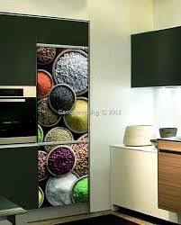 Un vinilo decorativo para la nevera lleno de peces. Vinilo Nevera Vinyl Decor Home Decor Vinyl Designs