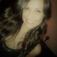 Jessica Kennett's Instagram, Twitter & Facebook