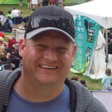 Tom Whitfield (@whittom9)