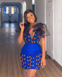 Model robe en pagne model robe pagne africain jolie robe africaine robe africaine en dentelle robe africaine boubou robe africaine moderne couture africaine femme robe africaine tendance mode contemporary normandie 945 in 2018 modern houses pinterest. 470 Idees De Pagne Dentelle En 2021 Mode Africaine Robe Africaine Tenue Africaine