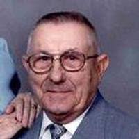 Ralph Oberlin's Instagram, Twitter & Facebook