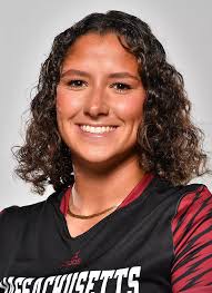 Minutewomen Claim Convincing Win Over Holy Cross, 21-8