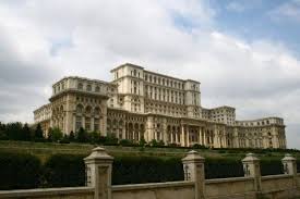 Daarom vind je hier de beste tips, goedkope hotels, de beste vluchten en nog veel meer! Paleis Van Ceaucescu In Boekarest Bild Von Bukarest Rumanien Tripadvisor