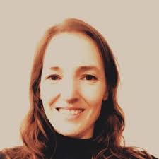 Amy Holleman's Instagram, Twitter & Facebook