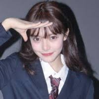 10 "Lois Wu" profiles